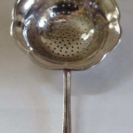 Silver plate tea strainer