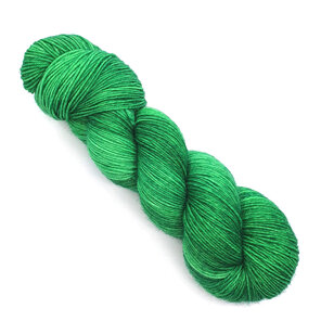 skein of 85/15 merino/nylon in a semi-solid emerald green