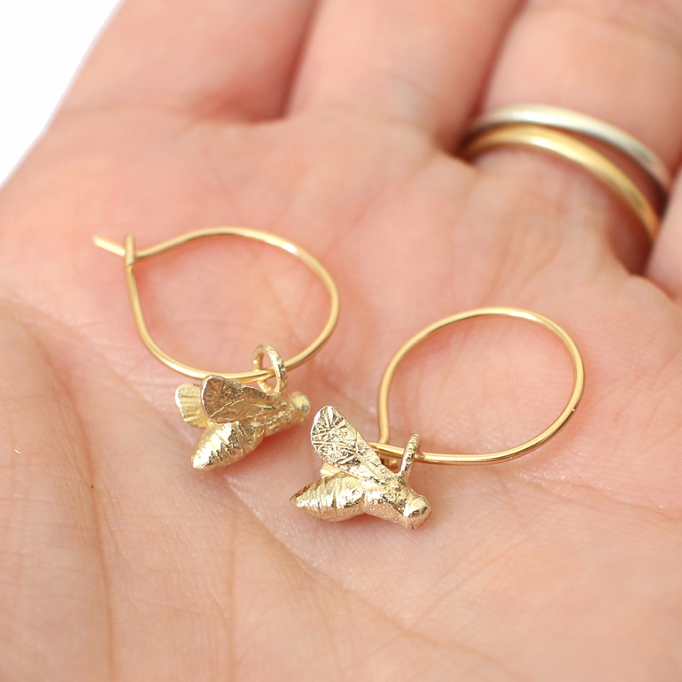 solid 9ct 9k gold bees bee hoop earrings golden lilygriffin jewelry nz