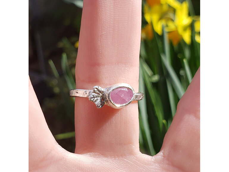 spring pink sapphire rosecut leaves sterling silver ring nz jeweller