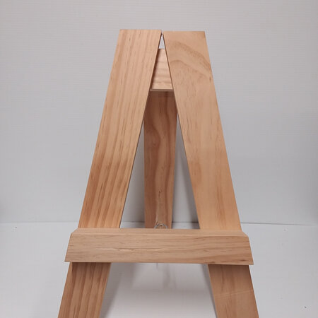 Stand Easel Wooden 3954