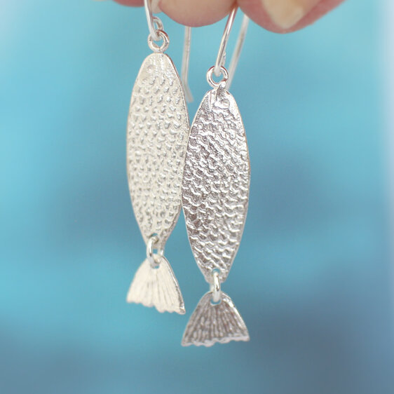 Sterling silver ika fish light kinetic tails earrings handmade lilygriffin nz