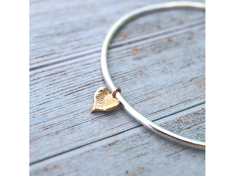 Sweetheart heart solid gold leaf bangle silver lilygriffin nz jewellery