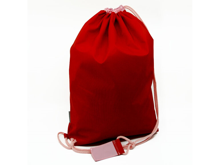 swim pouch red with light pink contrast