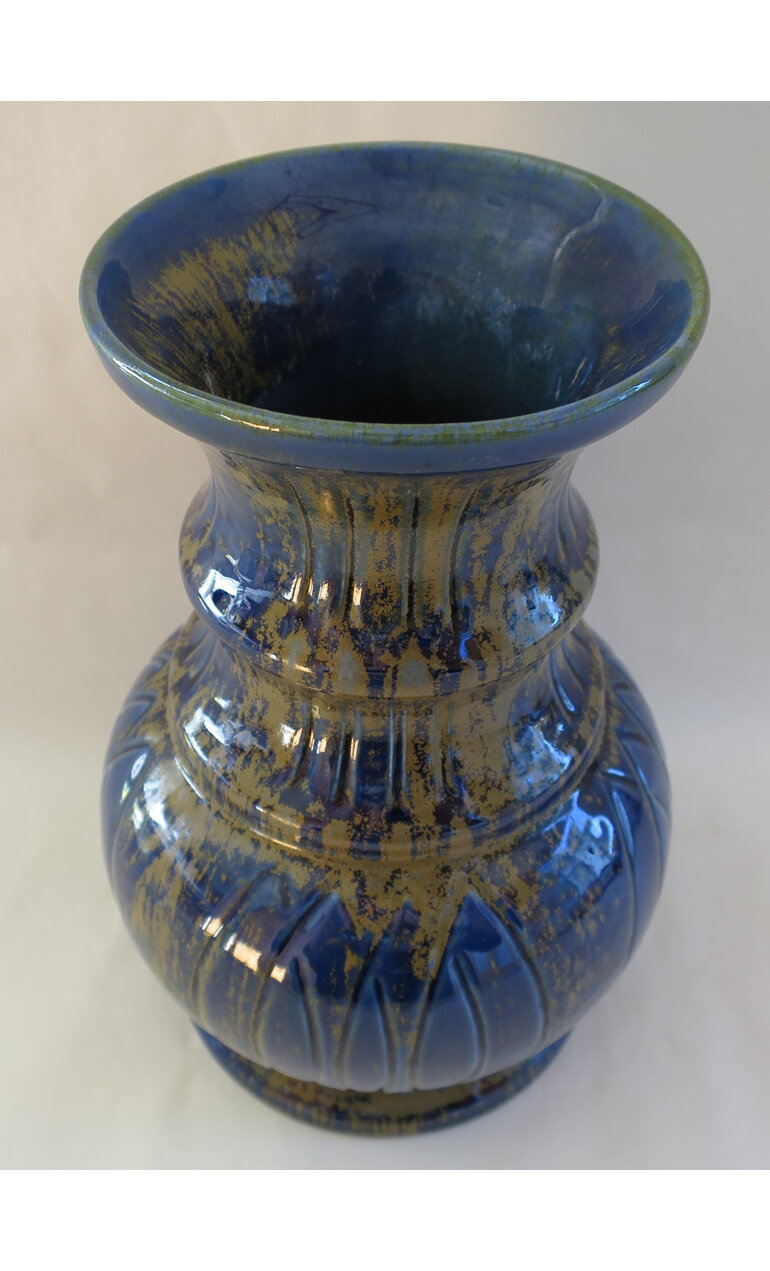 Sylvac blue vase