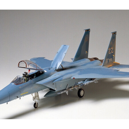 TAMIYA 1/32 F-15C EAGLE