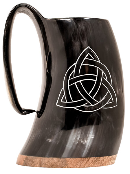 Tankard Type 8 - Tankard with Celtic Triquetra