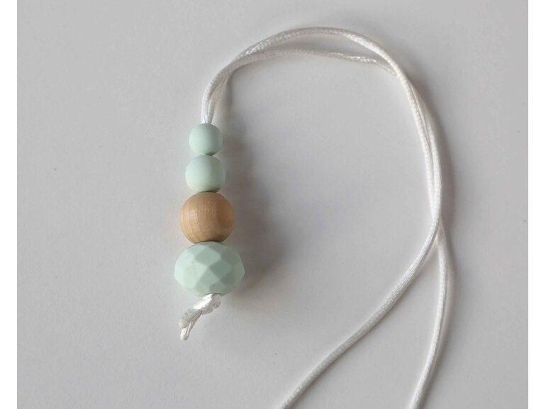 Teething Necklace for ladies to wear, handmade in New Zealand by Miss Izzy