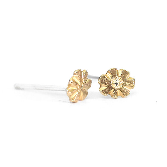 tiny wildflower solid 9k gold sterling silver studs earrings lilygriffin nz