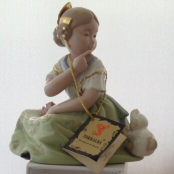 Torralba porcelain figurine Spain