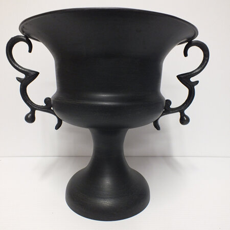 Traditional Zinc urn C3508