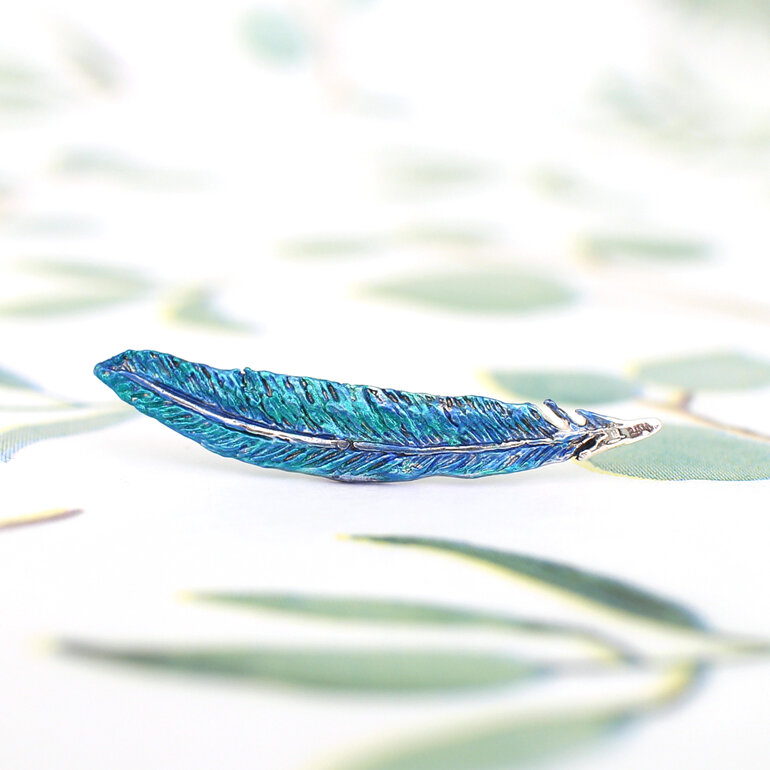 Tui feather blue green lapel pin brooch sterling silver lilygriffin nz jewellery