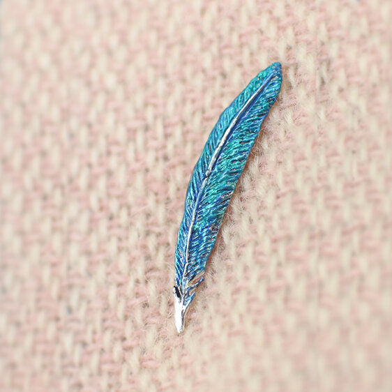 Tui Feather blue green lapel pin brooch wedding sterling silver lily griffin nz