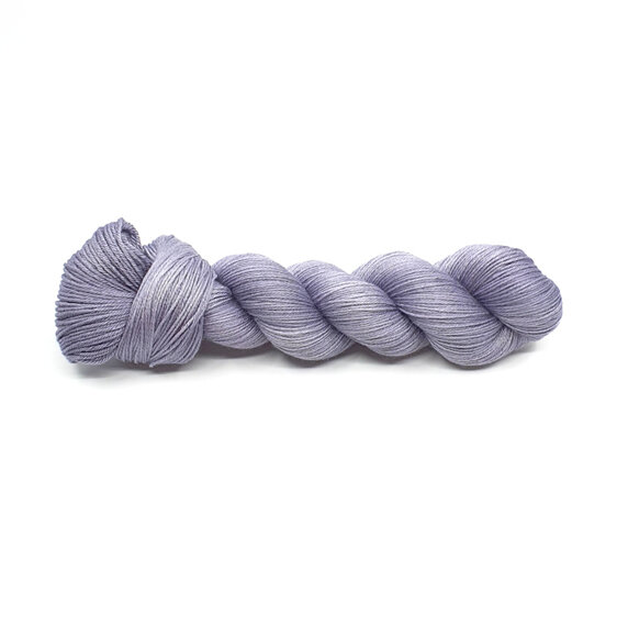 twisted skein of 4ply merino silk in a pigeon grey