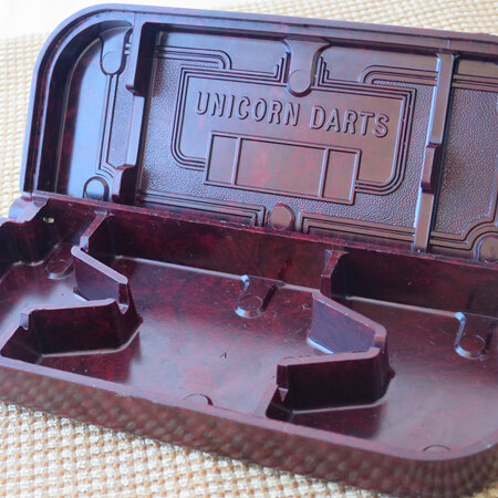 Unicorn Darts box