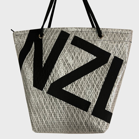 Upcycled Sail Rope Tote with ZIP - NZL