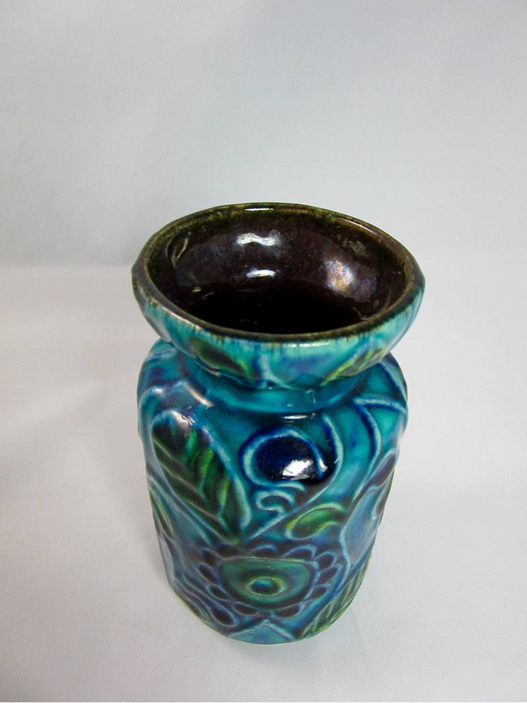  Vintage  Bay Keramik  Vase Flower Power Motif  in Turquoise 