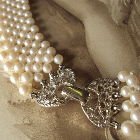 Vintage faux pearl seed-bead necklace