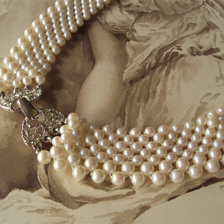 Vintage faux pearl seed bead necklace
