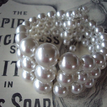 Vintage faux pearl wrap-around bracelet