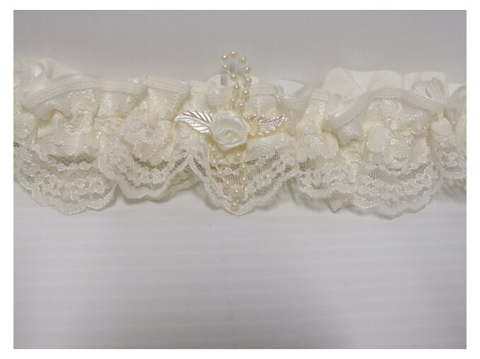 wedding#accessories#bridal#garter#cream