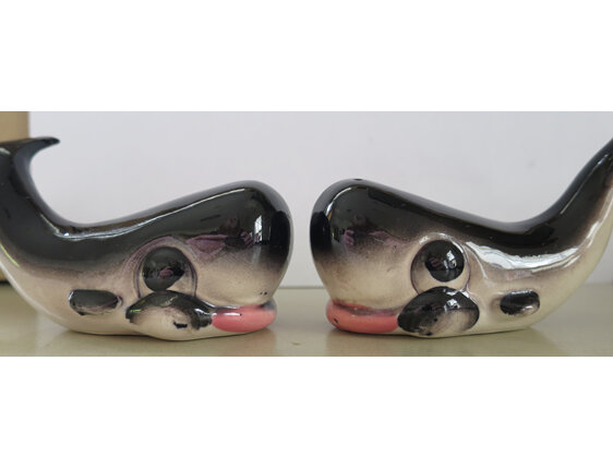 Whales salt and pepper