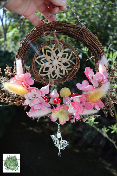 Wreath Mushroom - Rose Quartz